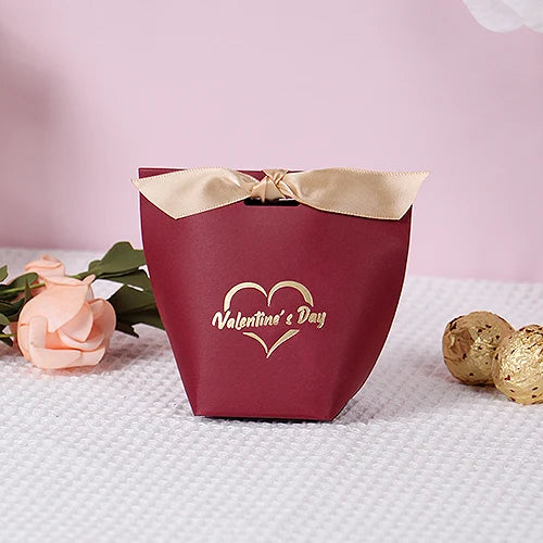 Valentine's Day Heart-Shaped Gift Boxes – Cookies & Candy Decor