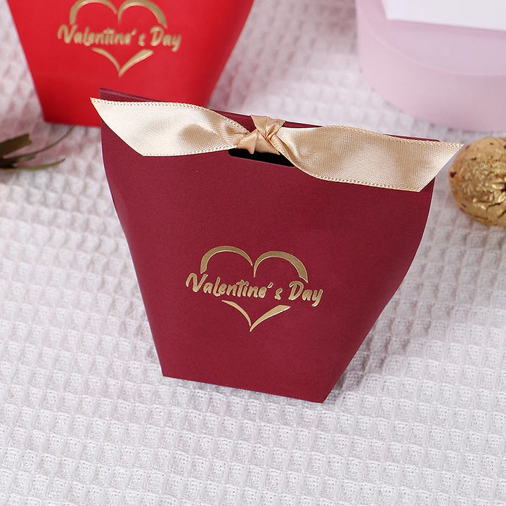 Valentine's Day Heart-Shaped Gift Boxes – Cookies & Candy Decor