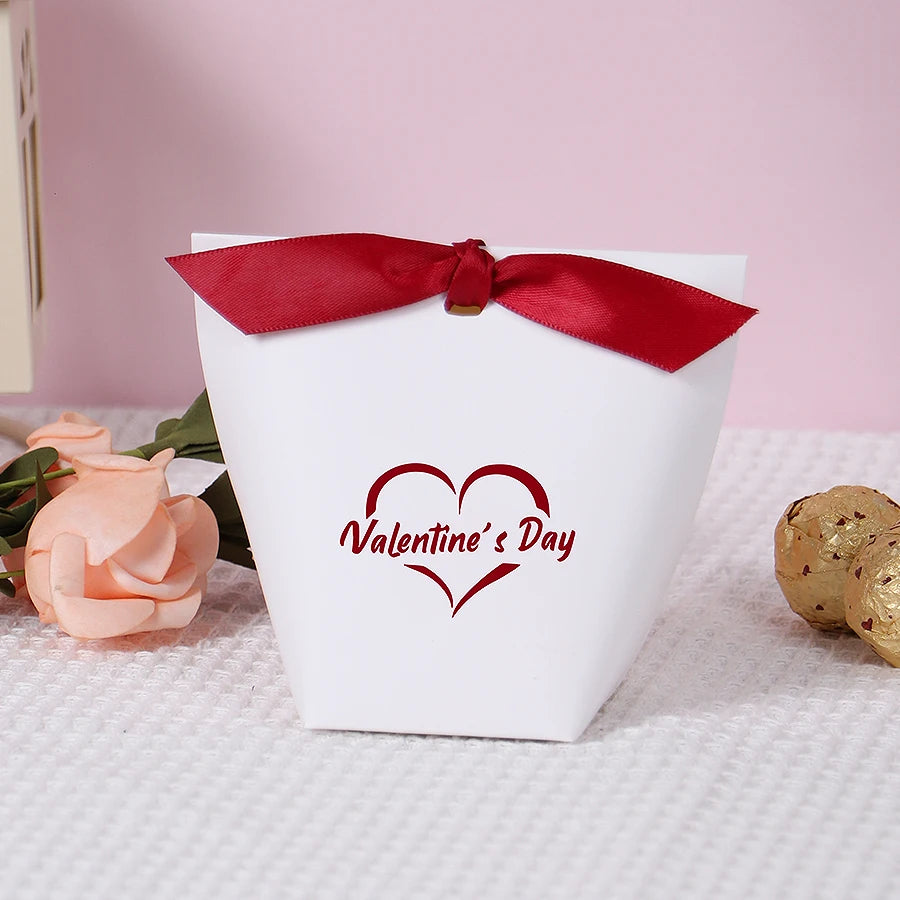 Valentine's Day Heart-Shaped Gift Boxes – Cookies & Candy Decor